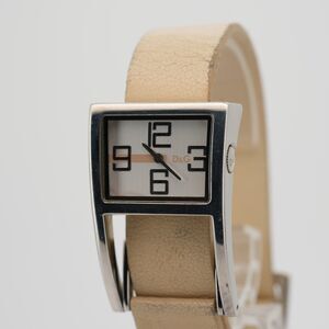 Vintage D&G Dolce & Gabbana Time Square Open-Frame Watch 28mm – New Battery